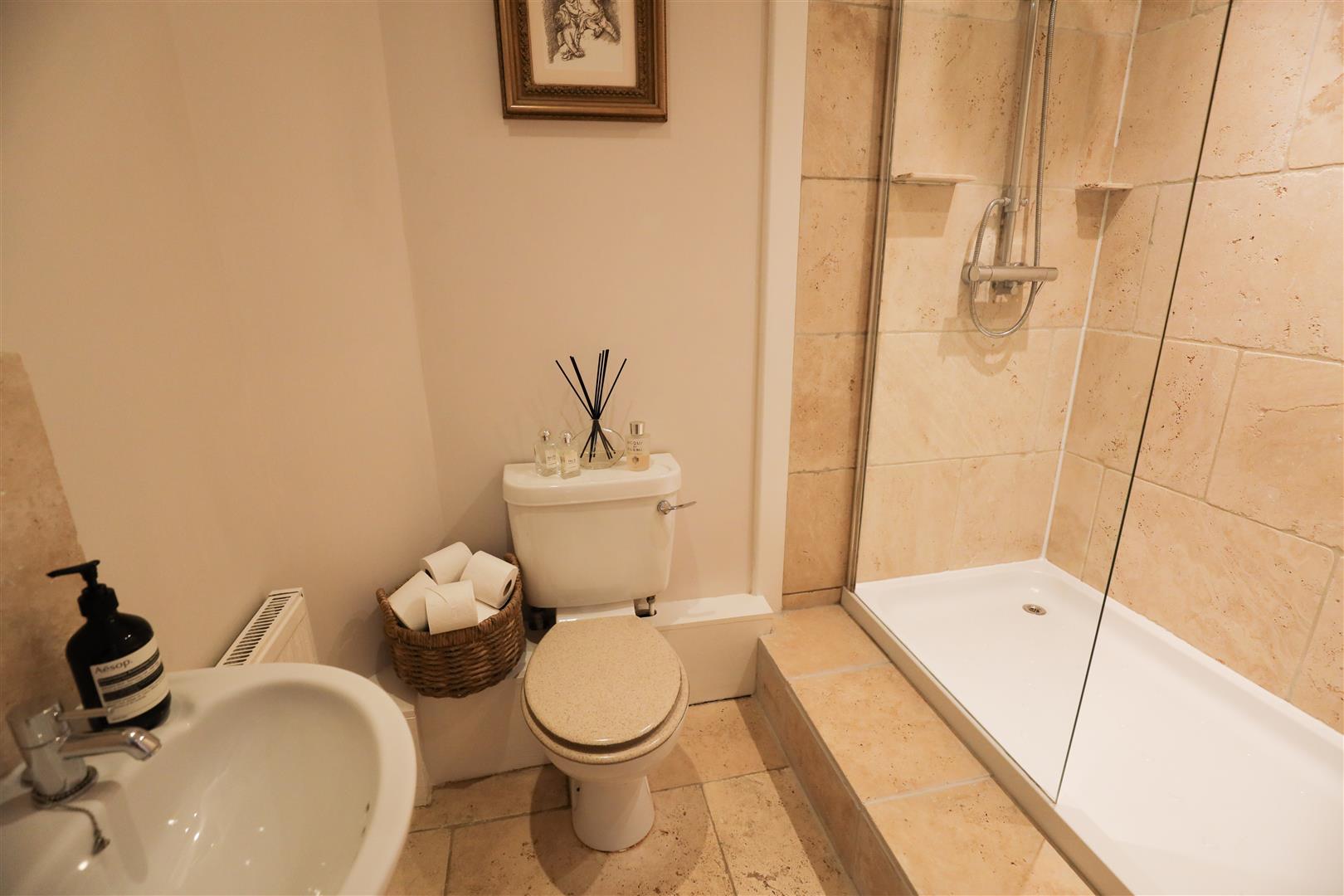 Flat 5, Zoar Court, High Street, Llantrisant, Pontyclun, CF72 8SR